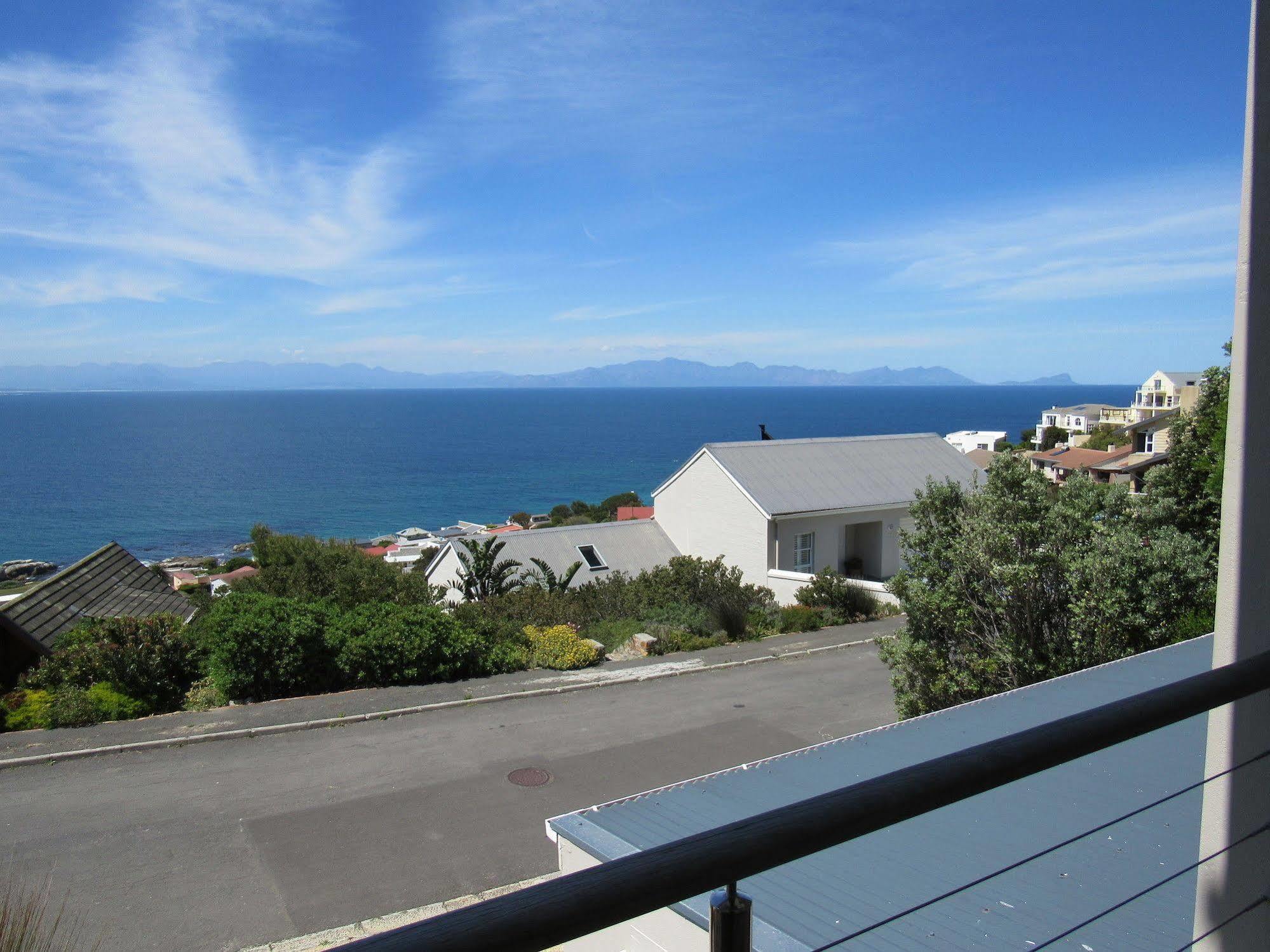 Port Of Call Simonʼs Town Exteriér fotografie